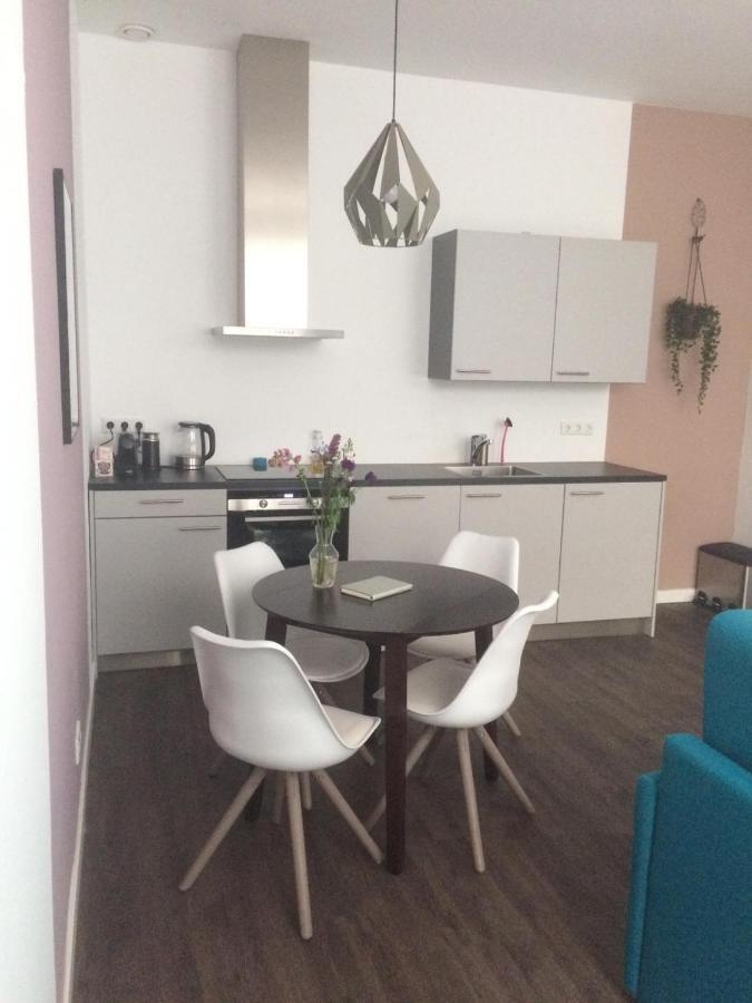 Slapen Bij Van-V Zierikzee Extérieur photo